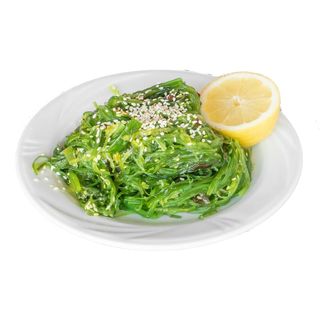 Ensalada Wakame con Vinagreta Ajo