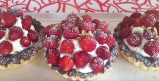 Cestino panna e fragoline