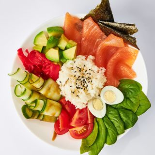 Поке з лососем (300г)