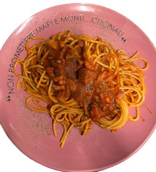 Spaghetti amatriciana