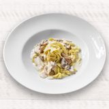 Фетучини с курицей и грибами