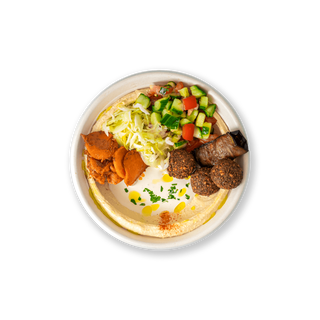 Хумус купи със салати и фалафел 