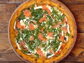 Піца з Копченим Лососем 35 см / Pizza al salmone (950g)