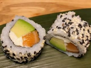 38A- California Roll Salmón (8 pzs.)