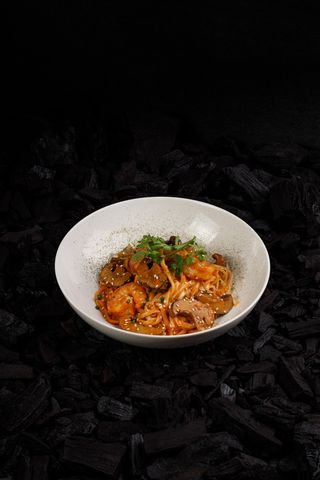 Paste Tom Yum cu creveți