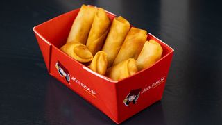 Pachetele de primavara cu sos dulce picant