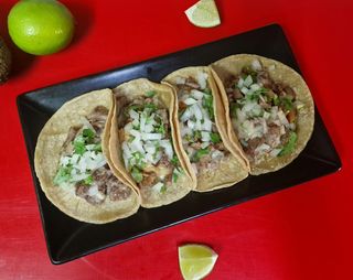 Taco De Bistec Con Queso  (4 uds.)