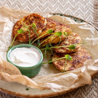 Деруни зі сметаною