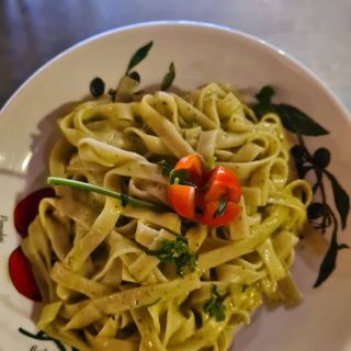 Tagliatelle Al Pesto