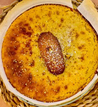 Porción Tarta De Queso Y Miel
