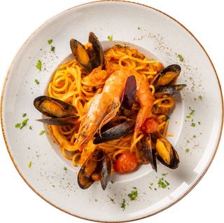 Spaghetti cu fructe de mare