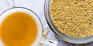 По-казахски чашка чая с мёдом и тары