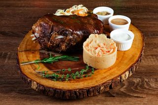 Свиная рулька 