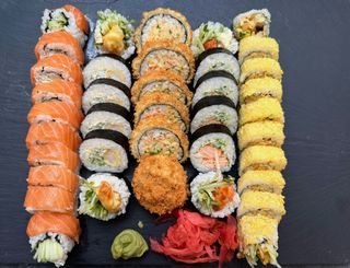 zestaw SYLWESTER 2 - 38 sztuki