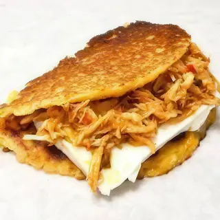 Cachapa De Pollo