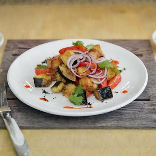 Салат "Хрустящий баклажан"