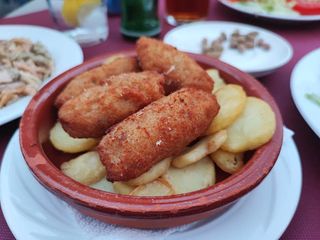 Tapa De Croquetas Caseras De Jamón 