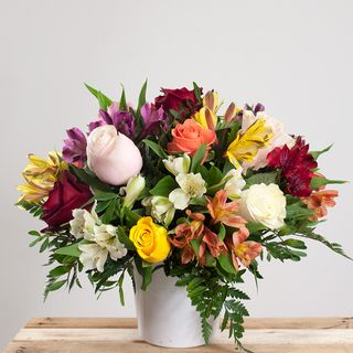 Centro De Flores Colorful