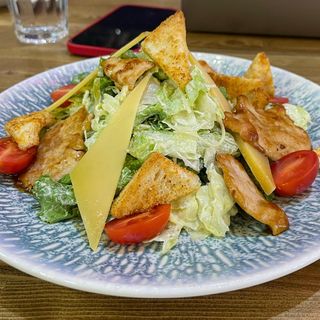 Цезарь с курицей (210г)