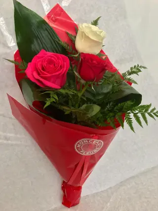 Ramo 3 Rosas Color