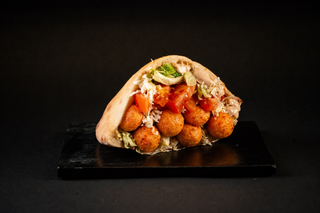 Sandwich cu Crochete de Cașcaval