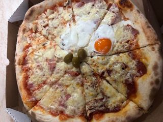 Srbijana pizza