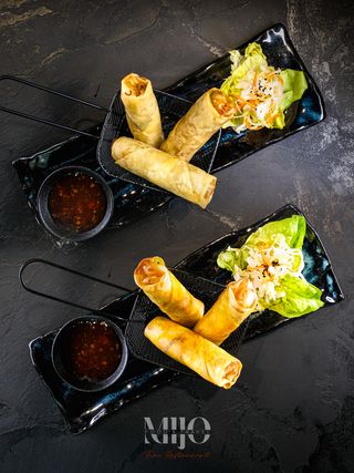 Poh Pia Thod (Spring Rolls)