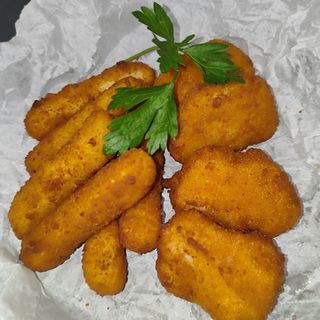 Курячі нагетси з соусом Цезар 185/40 г