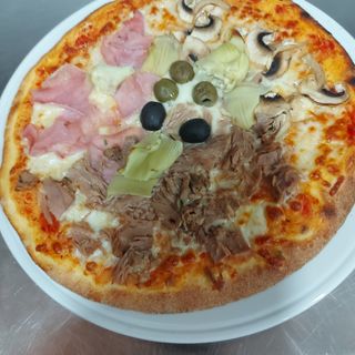 15 Pizza Cuatro Estaciones (26 Cm.)