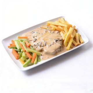 Solomillo De Ternera Con Salsa Champiñones