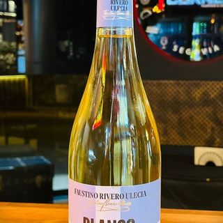 * VINO BLANCO SEMIDULCE FAUSTINO RIVERO 11%