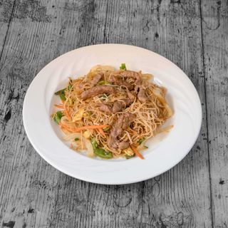 39C. Fideos De Arroz Con Ternera