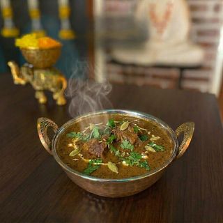 Lamb handi