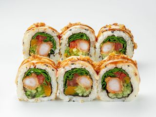 Рол з креветками та манго