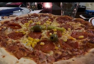 American hot pizza mala