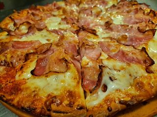 Pizza Peperoni-ostra 26cm