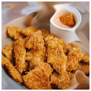 Пилешко с корнфлейкс