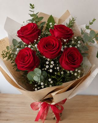Bouquet Rojo 5 Rosas