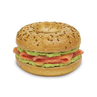 ბეიგელი ავოკადოთი და ორაგულით