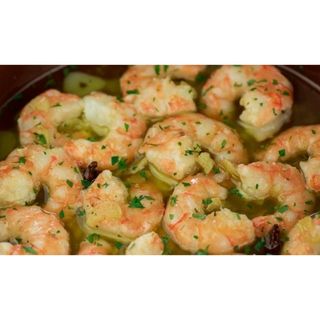 Crevettes pilpil  a l’ail