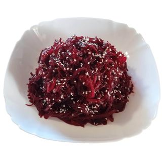 Салат з буряка (200г)