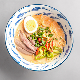 Сливочный рамен с говядиной 