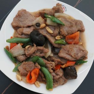 Manzo in salsa piccante