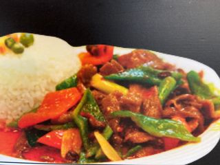 Ternera En Salsa Con Arroz Blanco