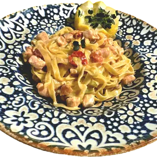 Tagliatelle cu somon