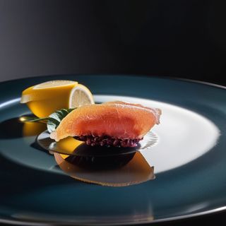 100f nighiri tonno black