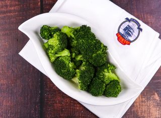 Пресни задушени Броколи (200г)