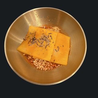 spicy cheese ramen（芝士火鸡面）