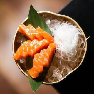 Sashimi de salmón