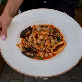 Linguine Frutti di Mare 